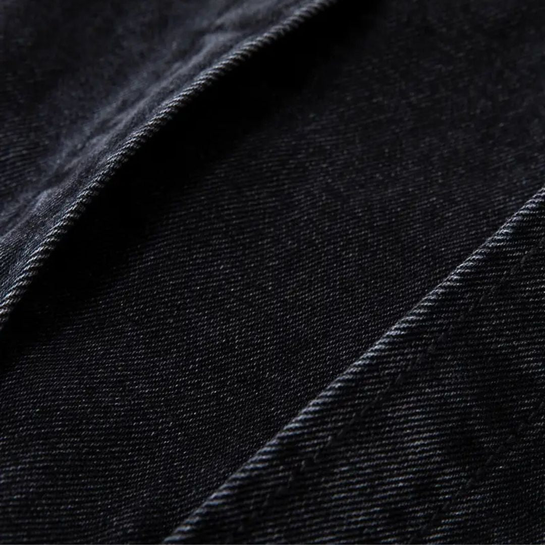Classic denim jacket with multiple pockets for effortless style and versatile comfort | Kyan