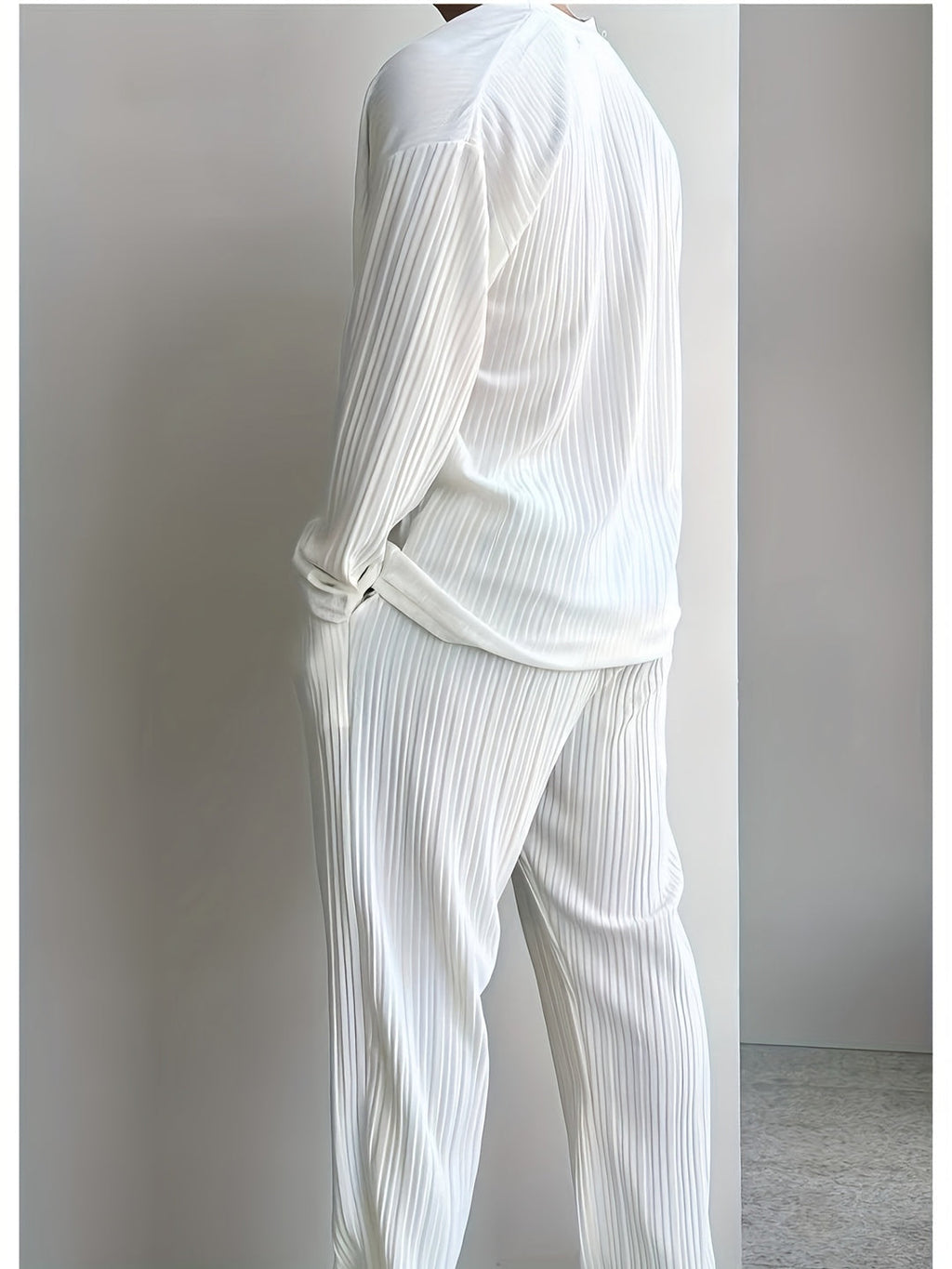 Men's Beach Set | Elegant & Casual | V-Neck & Buttons | Two-piece Outfit