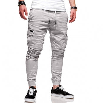 Men's slim cargo trousers with modern fit and casual versatility | Fedde
