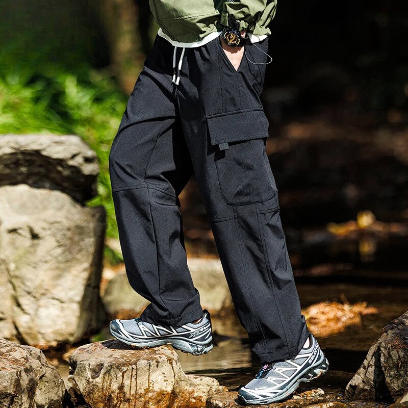 Elegant and stylish men's water-repellent hiking trousers with ultimate durability | Oscar