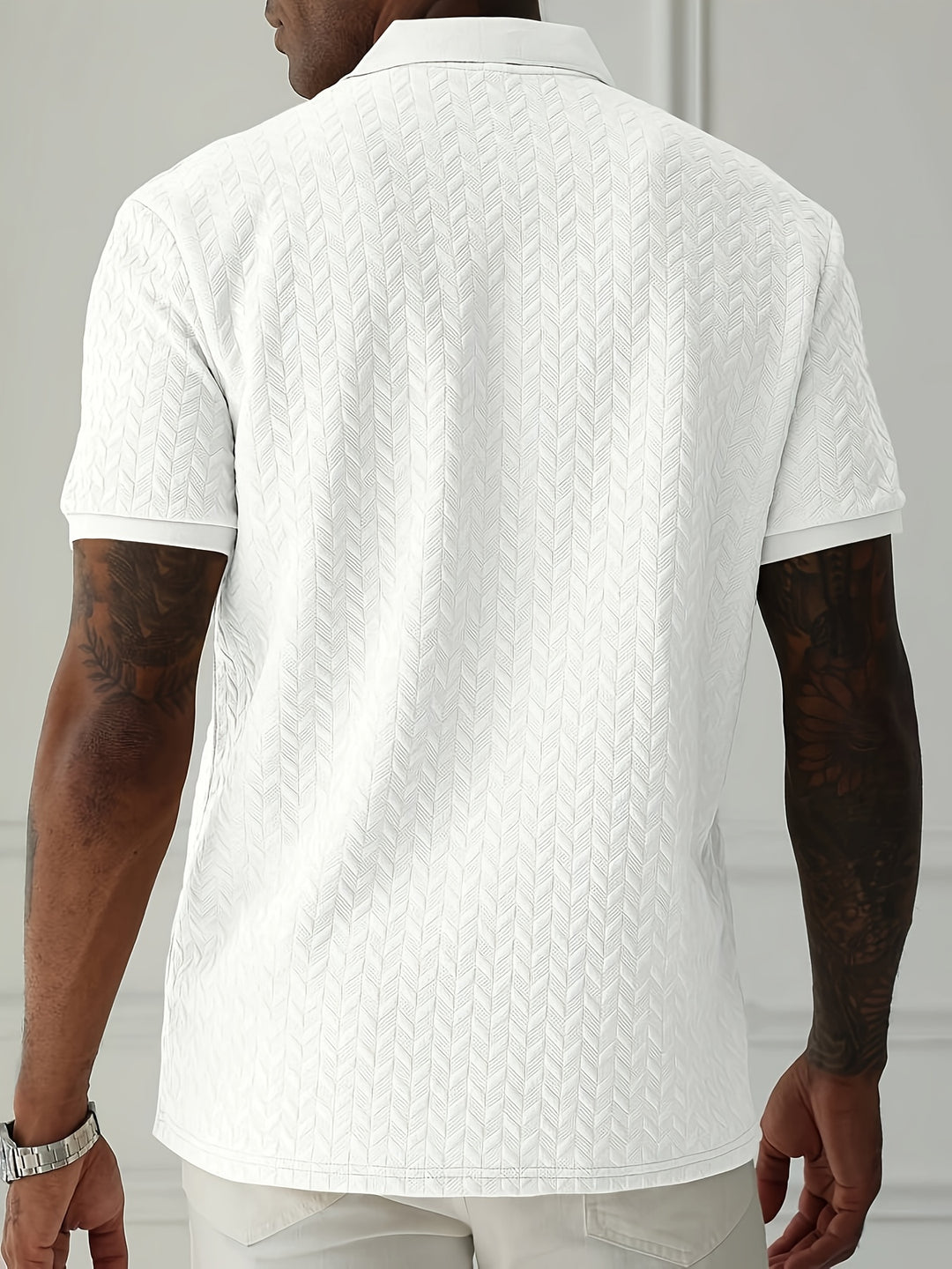 Stylish men's short-sleeved Henley Shirt with button detail and unique texture | Niels