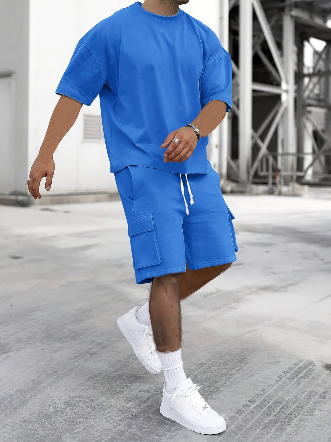 Men's set | Trendy & Versatile | Comfortable T-shirt & Cargo Shorts | With Pockets