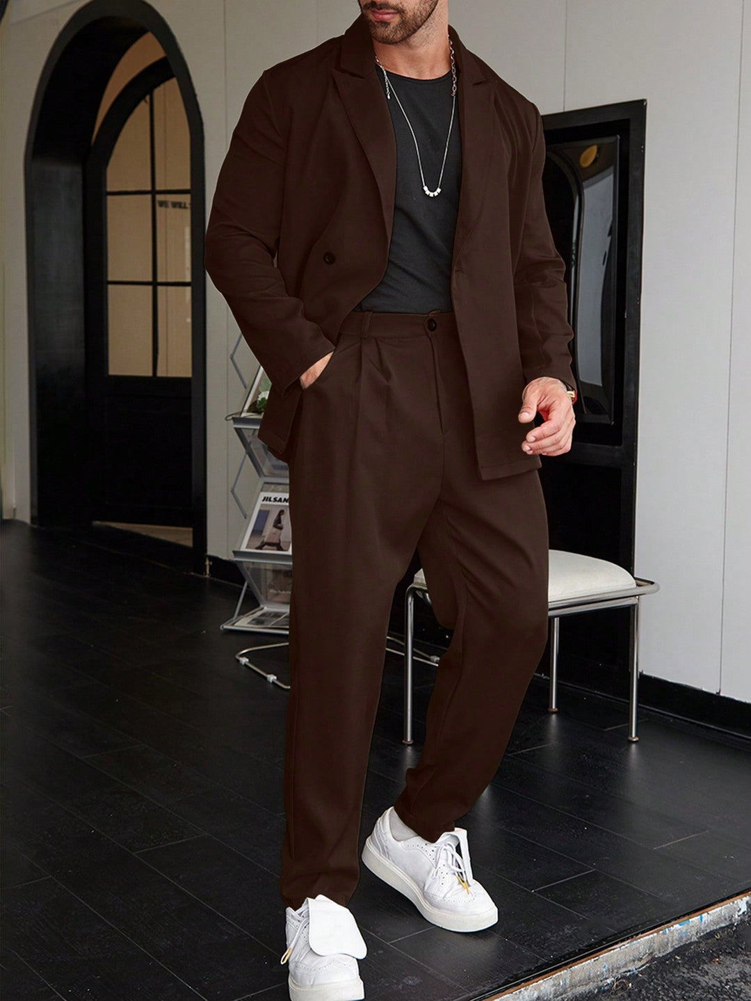 Men's Suit | Slim Fit 2-Piece | Single Breasted & Peak Lapel | Tailored Blazer & Trousers
