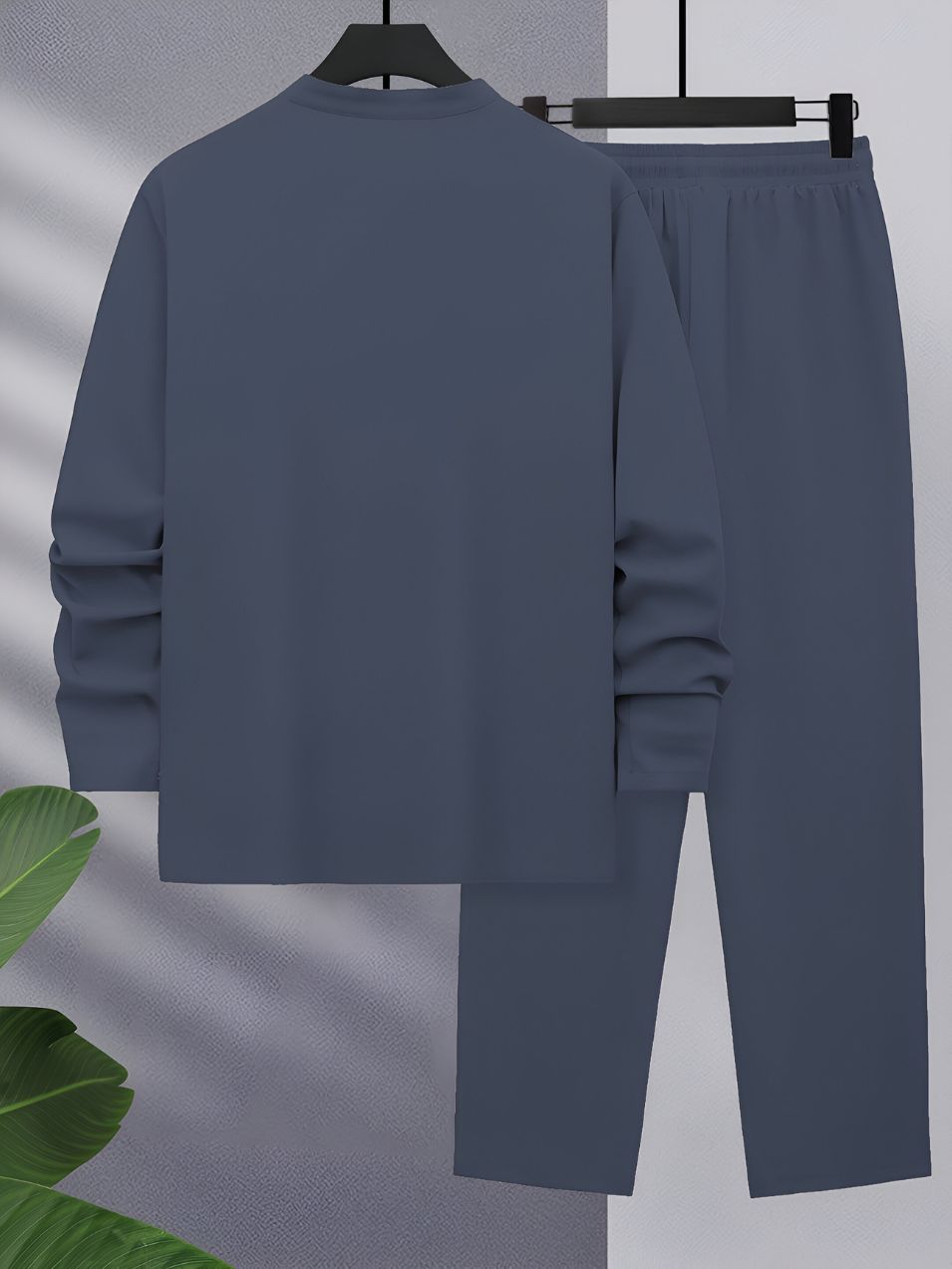 Men's Tracksuit | Stylish & Comfortable | Modern Collar & Soft Fabric