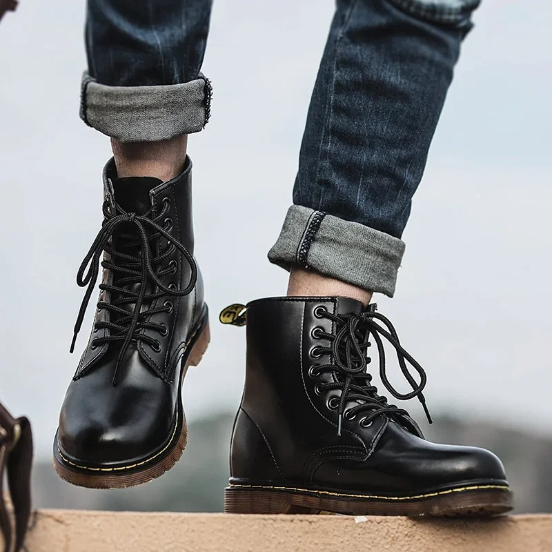 Durable leather lace-up winter boots for men with non-slip sole and classic elegance | Jari