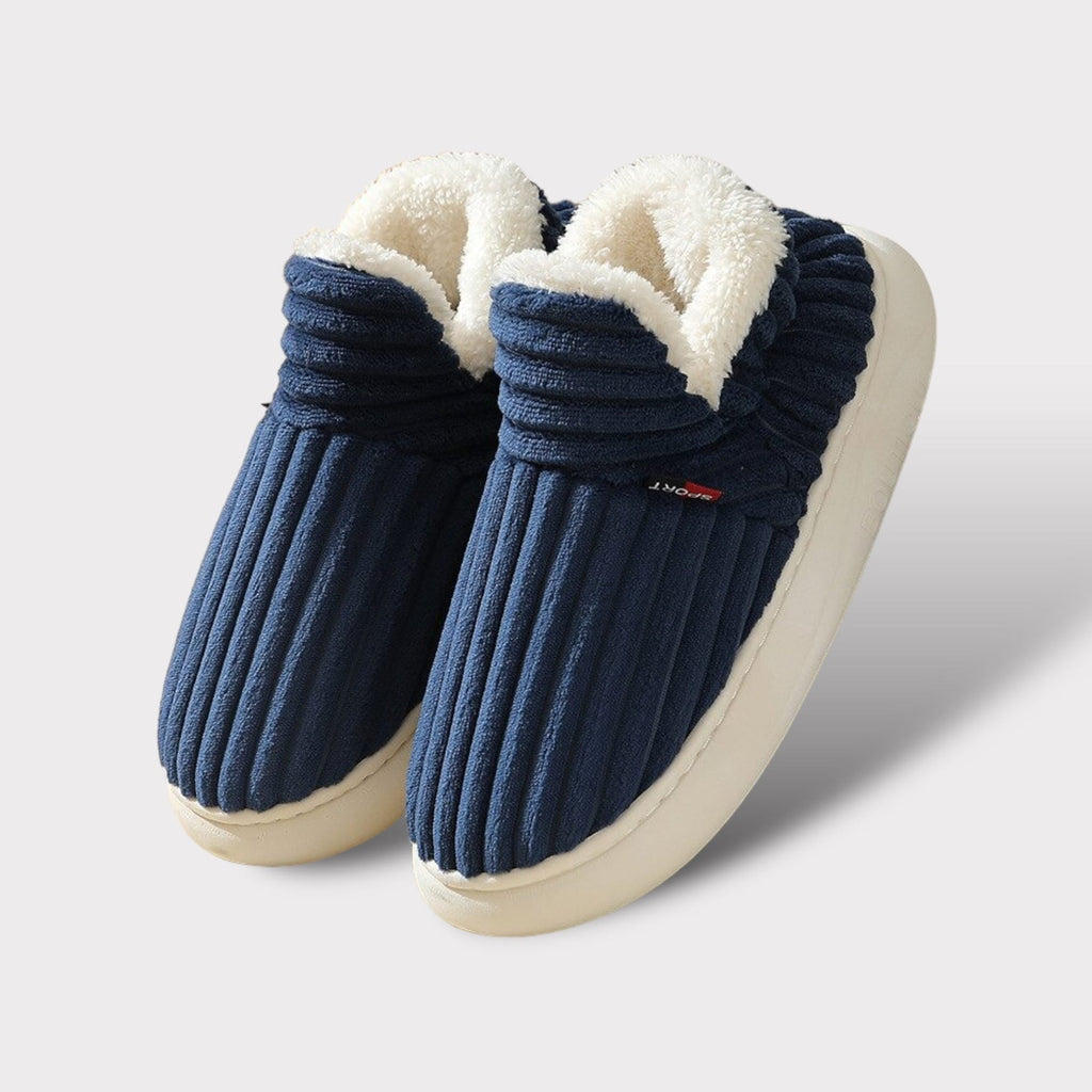 Cosy winter slippers with fluffy fleece lining and padded sole for ultimate comfort | Oscar