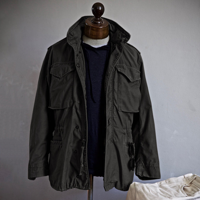 Durable and versatile Cargo Jacket with hidden hood and handy pockets for men | Xavi