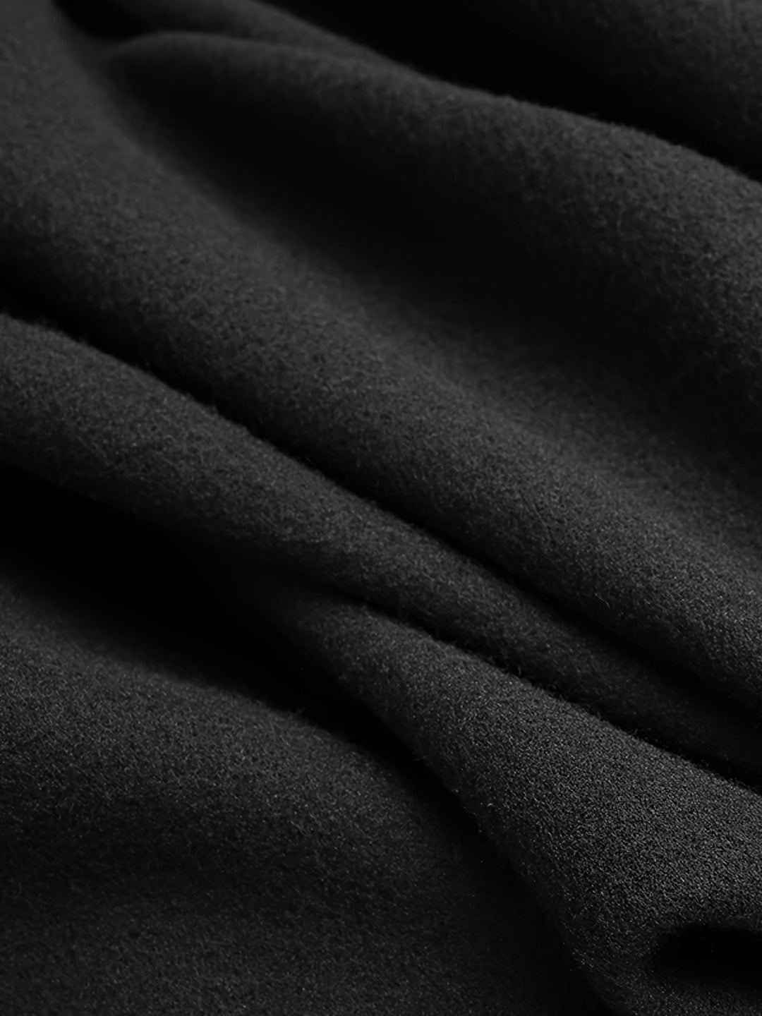 Casual and stylish hooded coat for men with loose fit and lightweight design | Bjorn