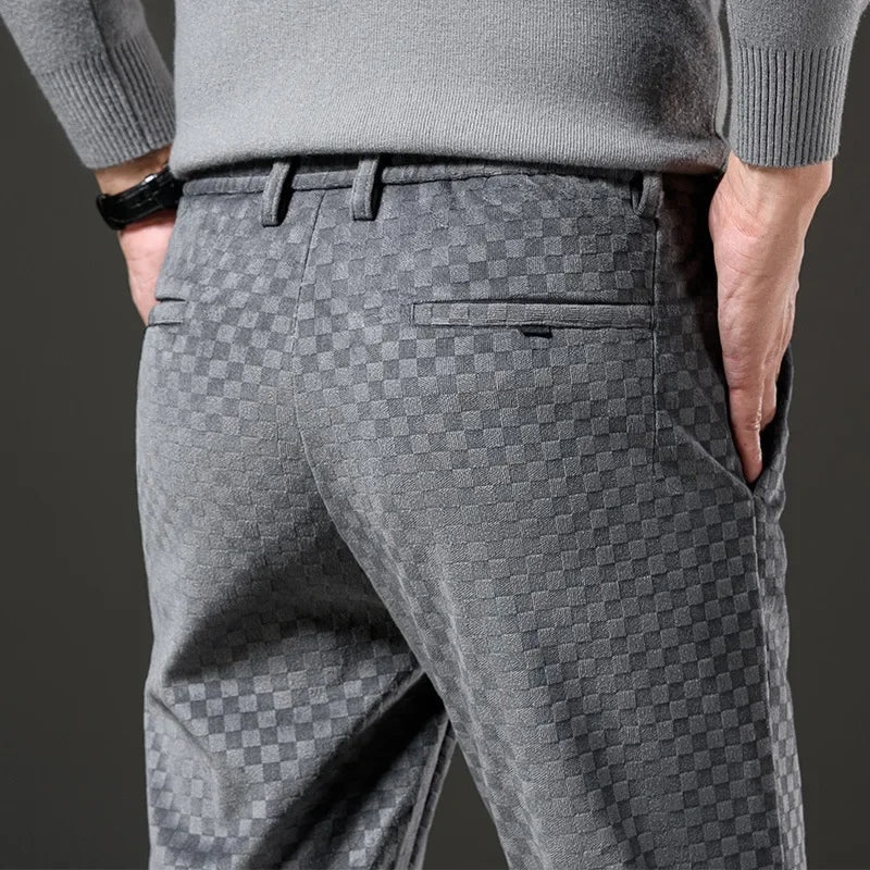 Elegant and versatile men's checked corduroy trousers with timeless charm | Victor