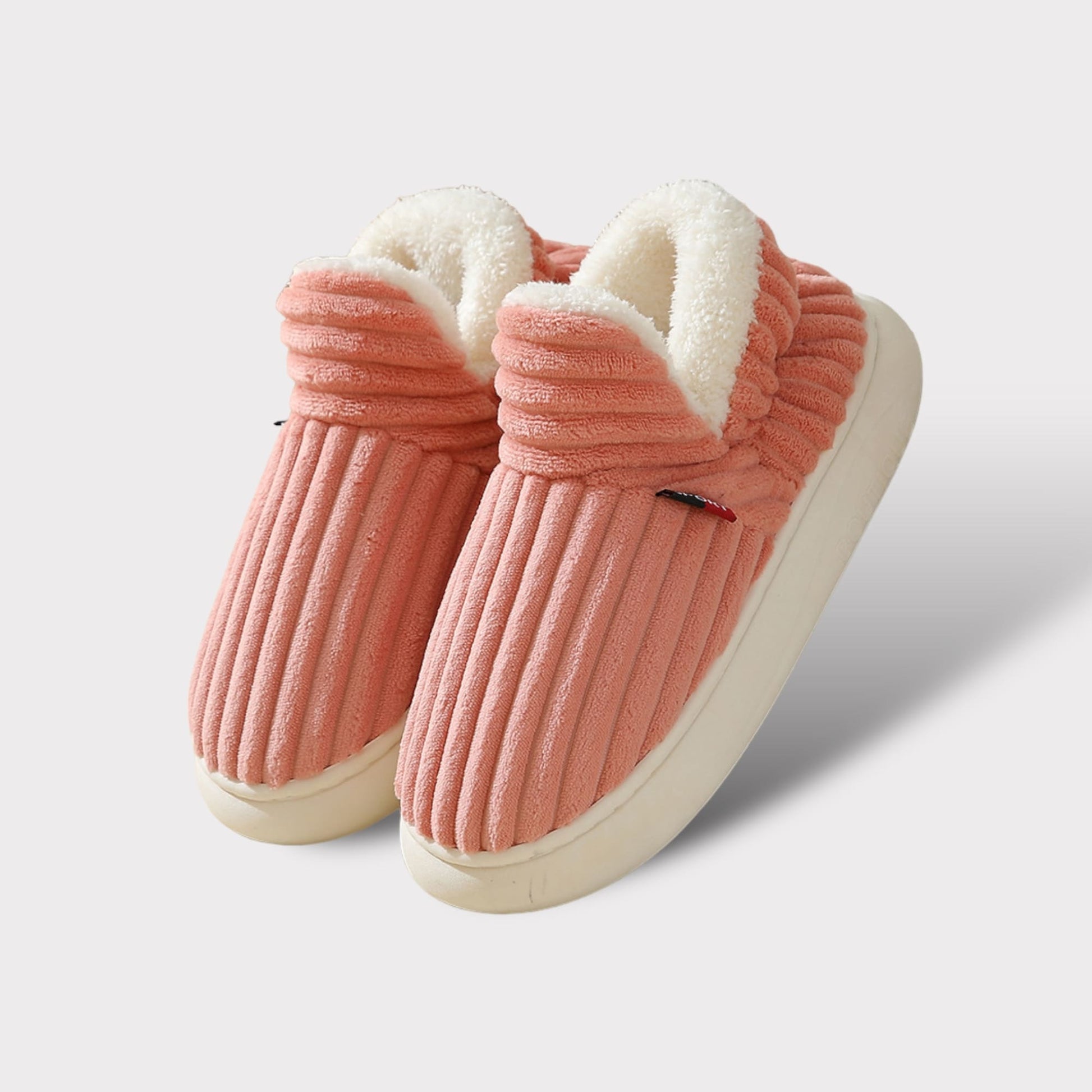 Cosy winter slippers with fluffy fleece lining and padded sole for ultimate comfort | Oscar