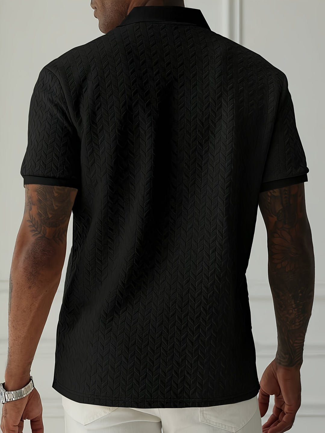 Stylish men's short-sleeved Henley Shirt with button detail and unique texture | Niels