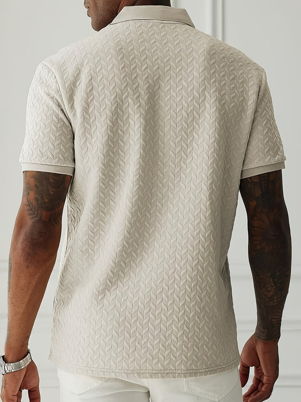 Stylish men's short-sleeved Henley Shirt with button detail and unique texture | Niels