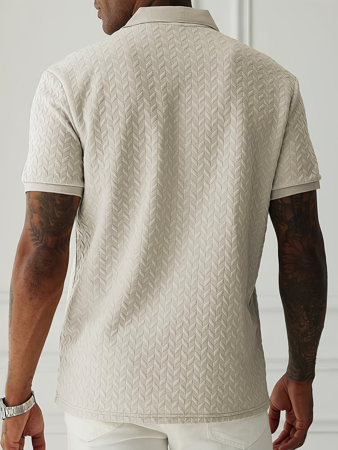 Stylish men's short-sleeved Henley Shirt with button detail and unique texture | Niels