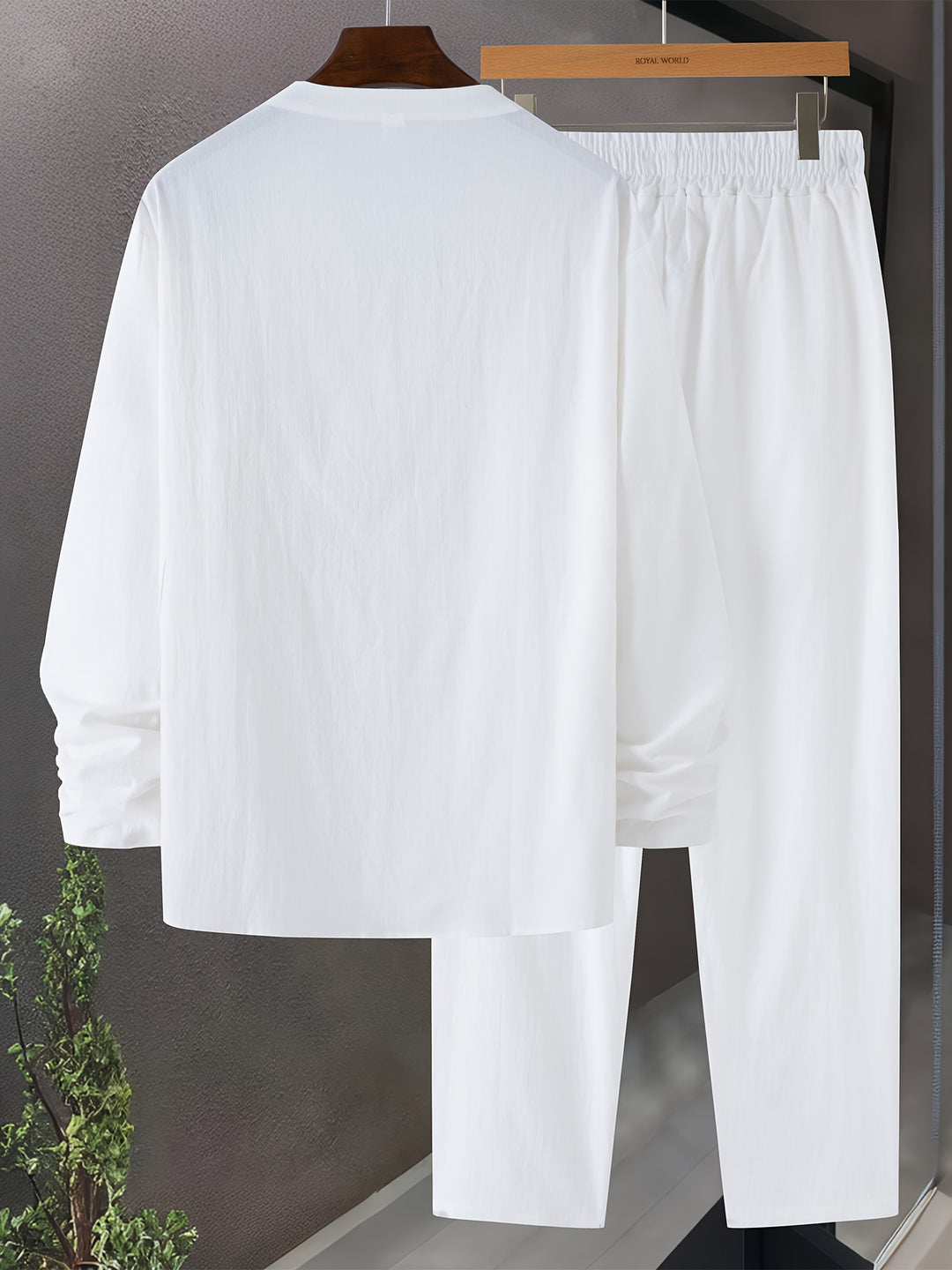 Men's Two-piece Set | V-Neck & Loose Fit | Breathable Cotton | Spring & Autumn