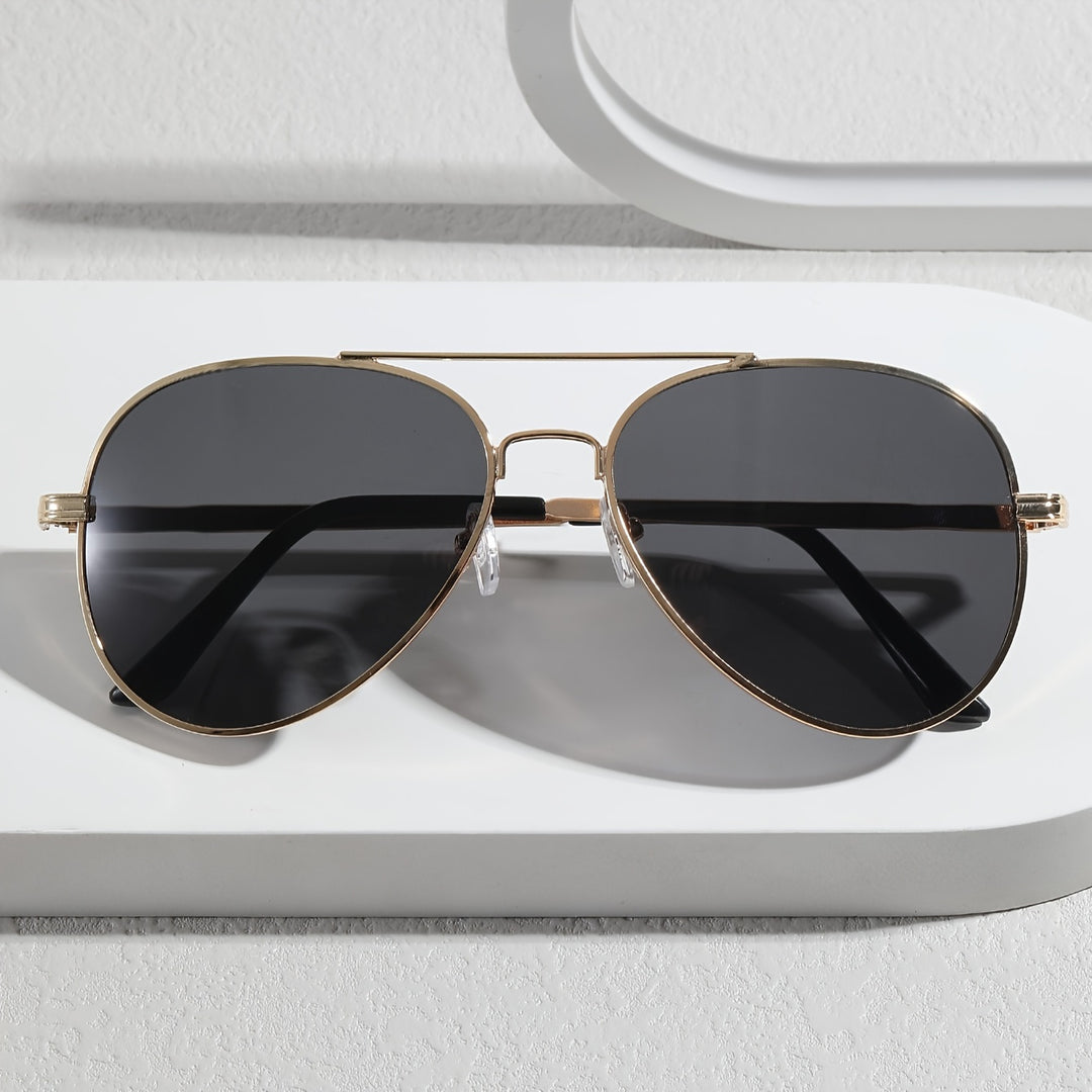 Advanced aviator sunglasses for men with metal frame and PC lenses | Fabian