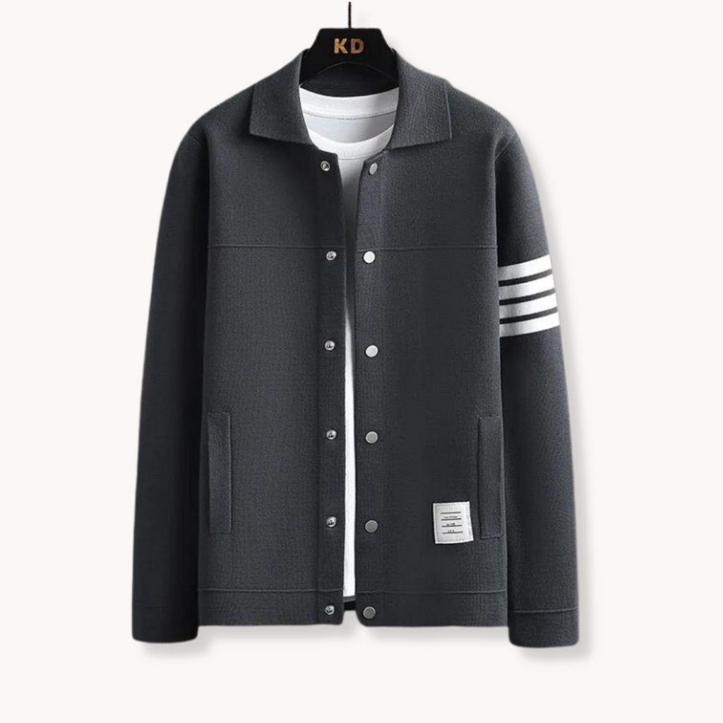 Classic blazer with notched lapels for sophisticated style and modern appeal | Xavi