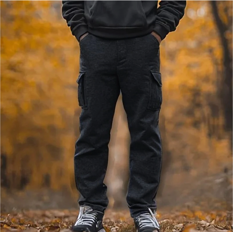 Luxuriously soft fleece jogging trousers for cosy evenings and outdoor adventures | Mika