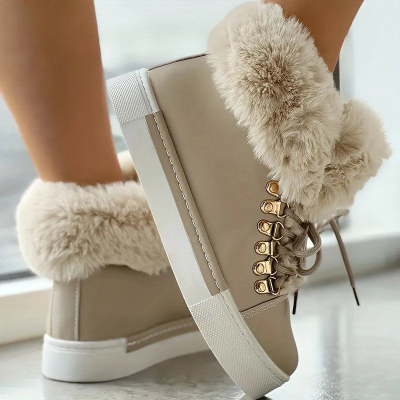 Fuzzy Detail Lined Lace-Up Ankle Boots