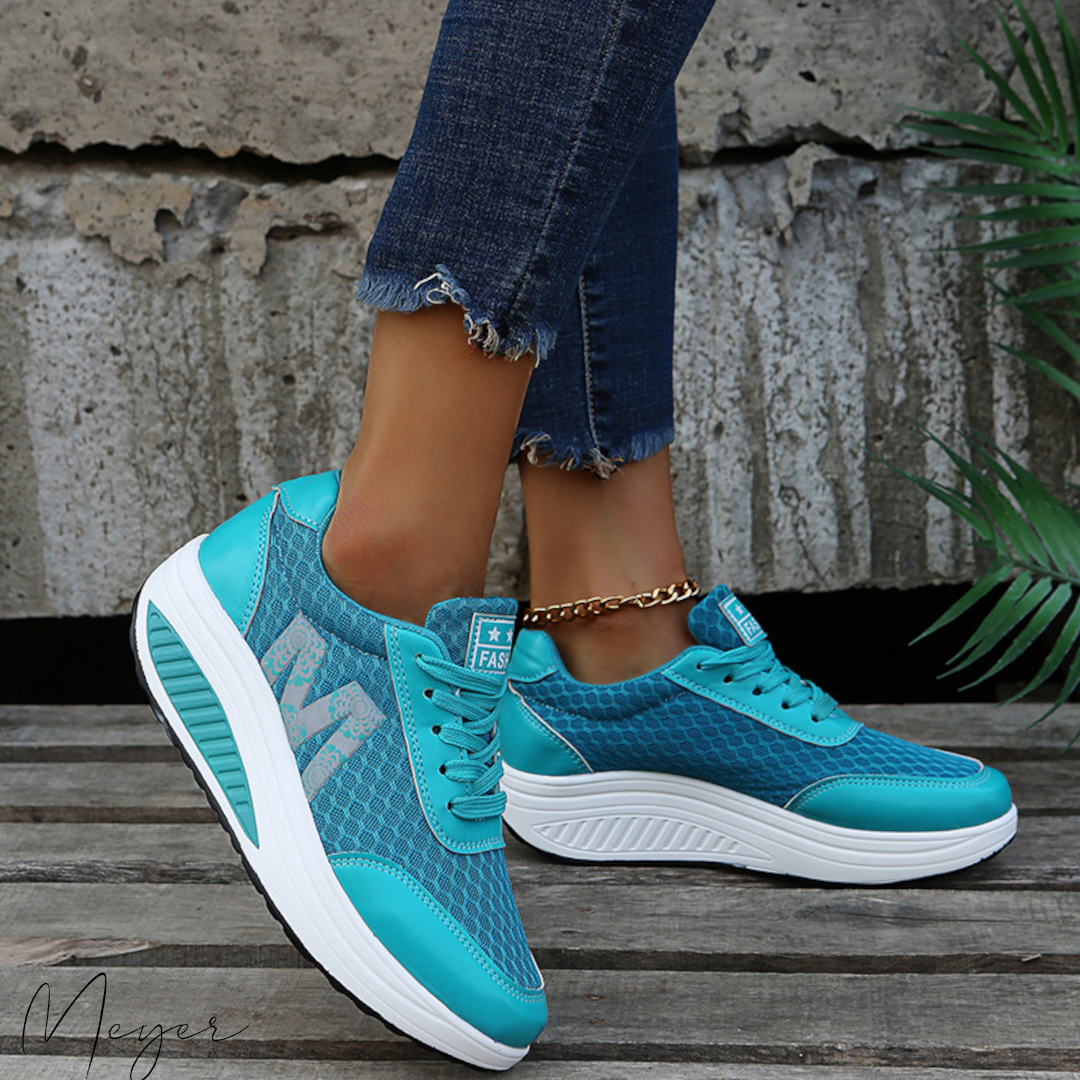 Motions™ orthopaedic sneakers (2024)