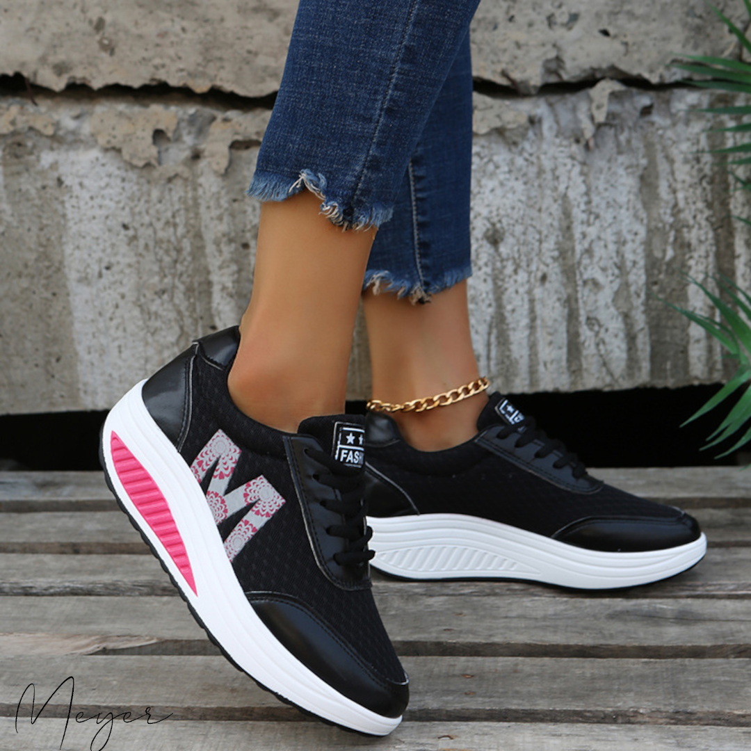 Motions™ orthopaedic sneakers (2024)