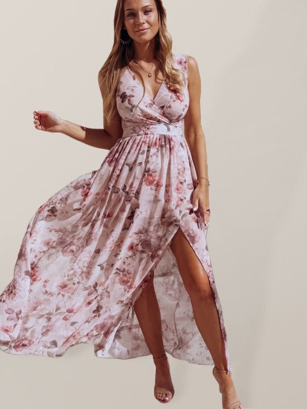 Maxi dress with ruffled neckline