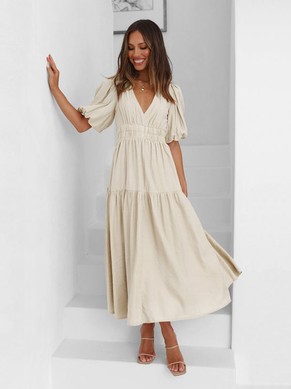 Maxi dress with puff sleeves