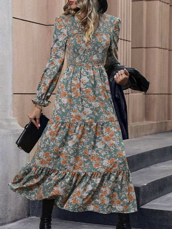 Dress with lantern sleeves