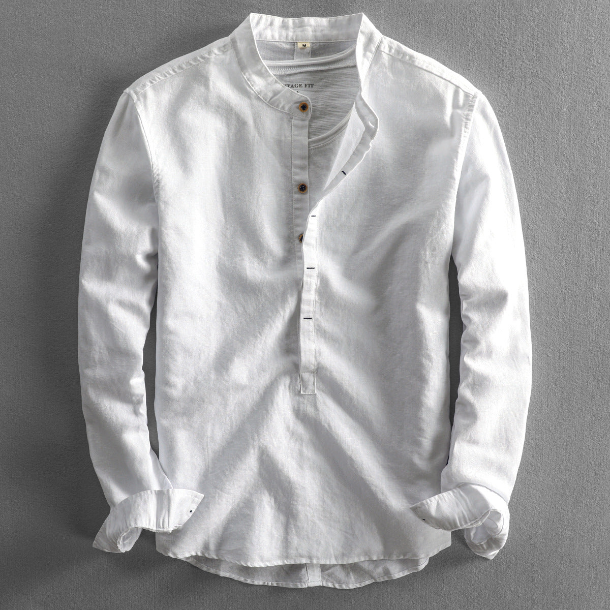 Comfortable long-sleeved linen shirt