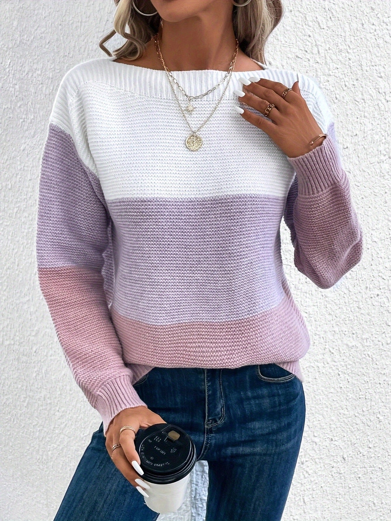 Women's - Cosy Knit Sweater - Soft Material - Casual Style - Perfect for Layering
