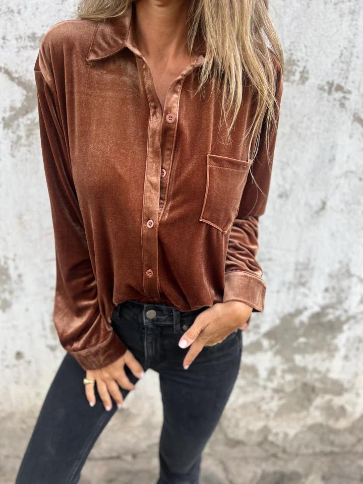 Women's - Velvet Shirt - Soft & Luxurious Fabric - Stylish Top for Every Occasion