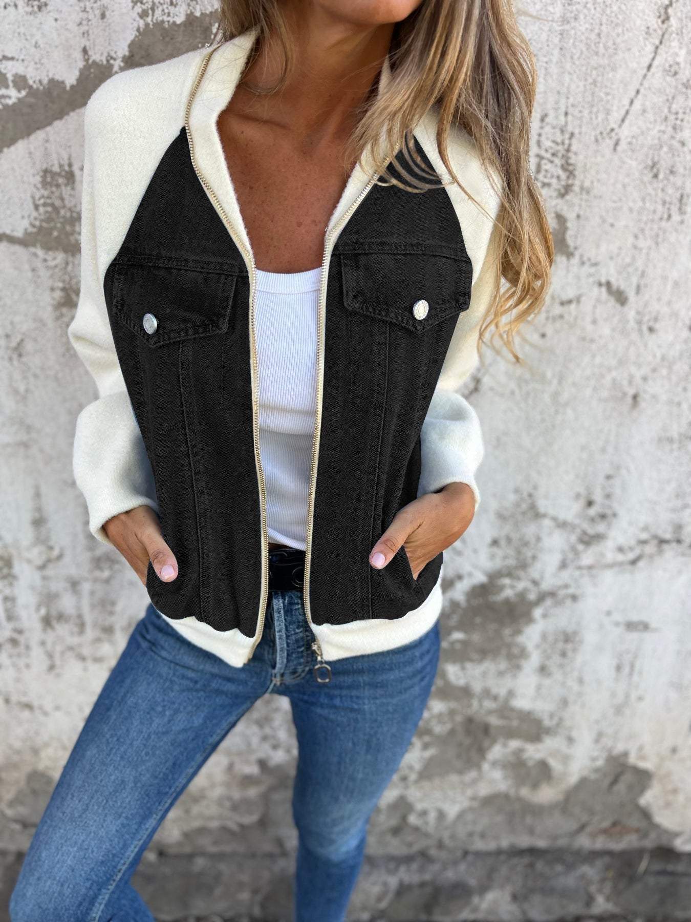 Women's - Jacket - Denim - Classic Fit Stylish Design - Versatile Layering for Every Wardrobe