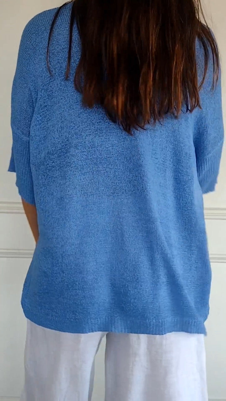 Knitted top with V-neck