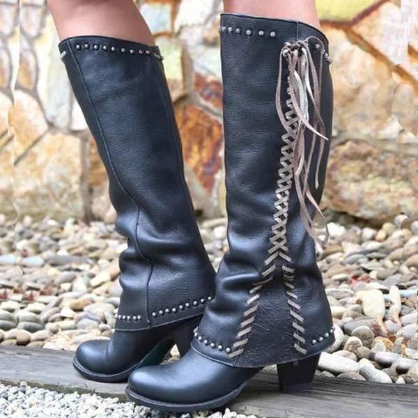 Boots with round toe