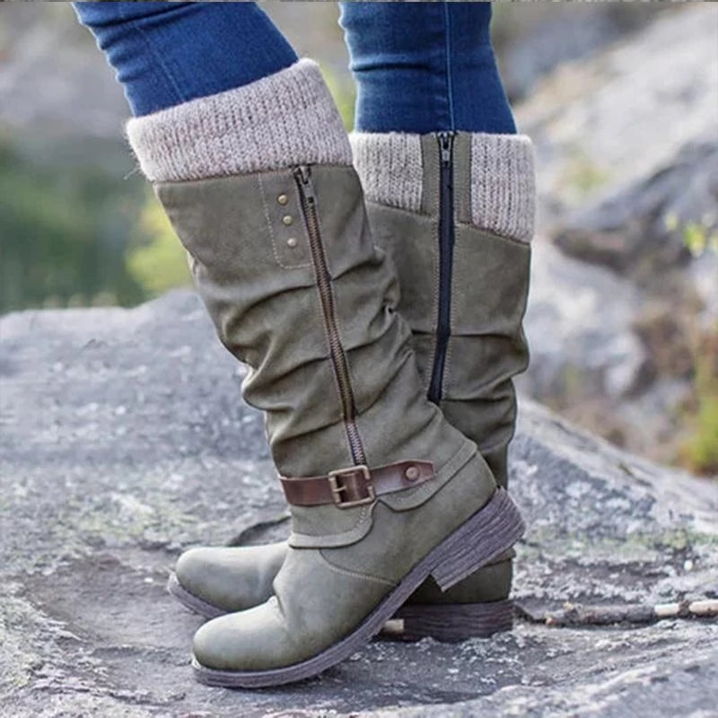 Women's - Comfortable Foot-Supportive Boots - Stylish Flat Heel Design for All-Day Wear
