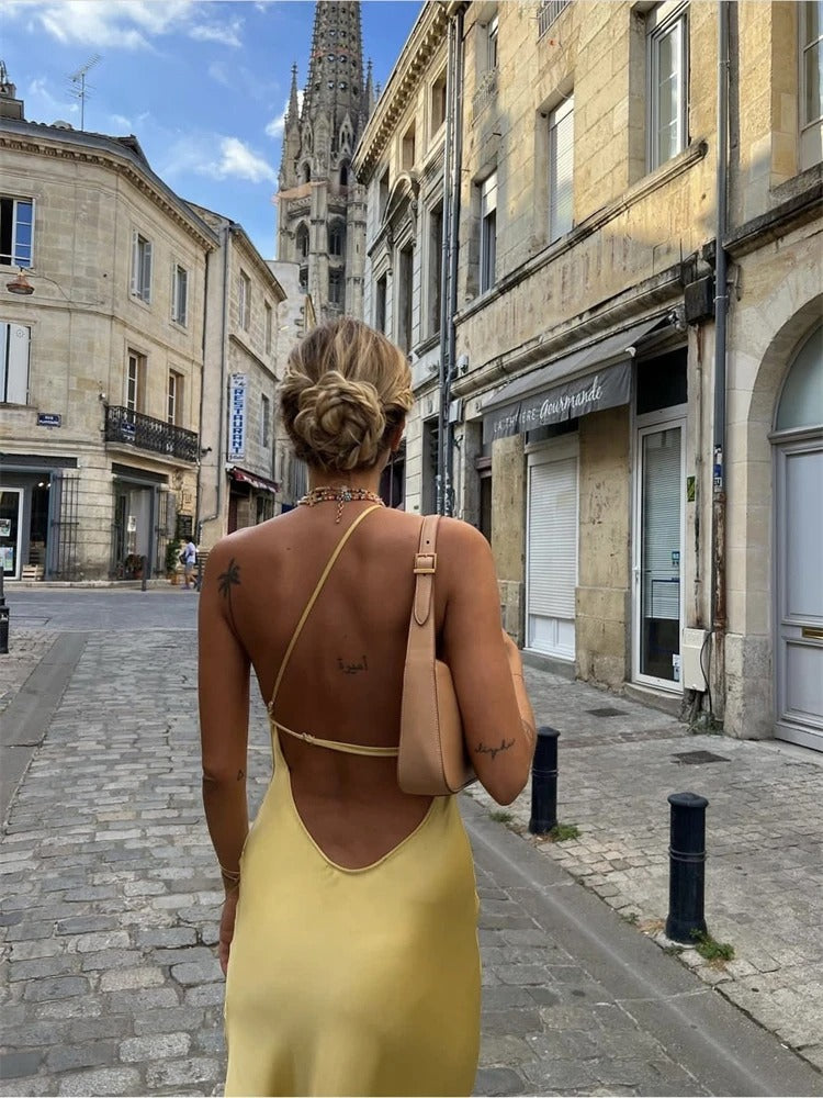 Elegant yellow midi dress