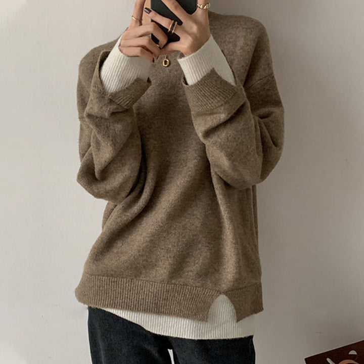 Stylish long-sleeved colour-block jumper