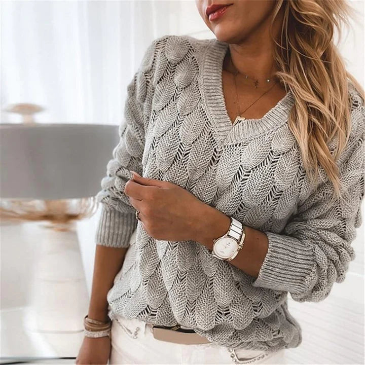 Knitted jumper with V-neck