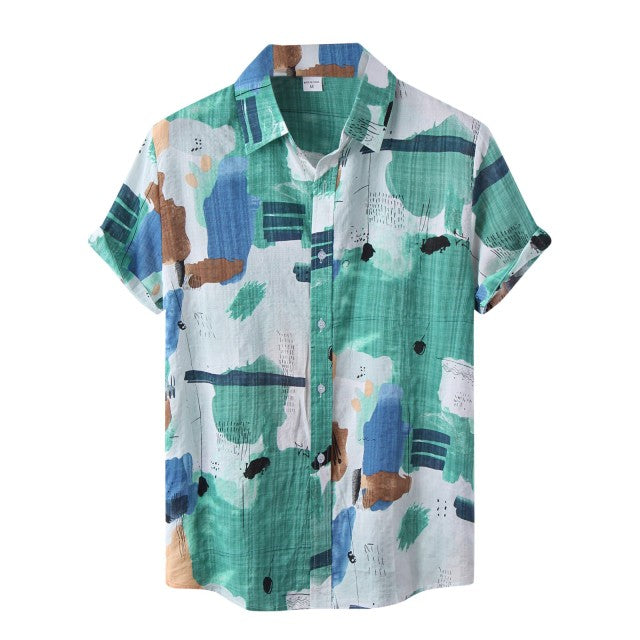 Casual shirt with short sleeves and abstract print