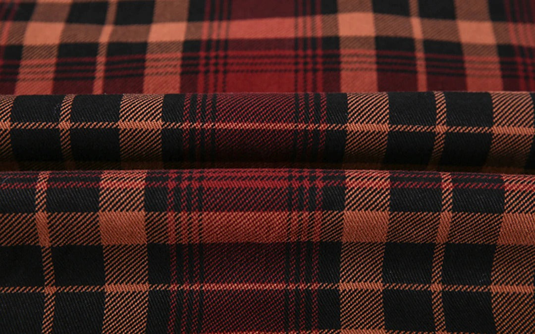 Men's - Lumberjack Hoodie - Cosy Flannel Material - Stylish Casual Wear for All Seasons