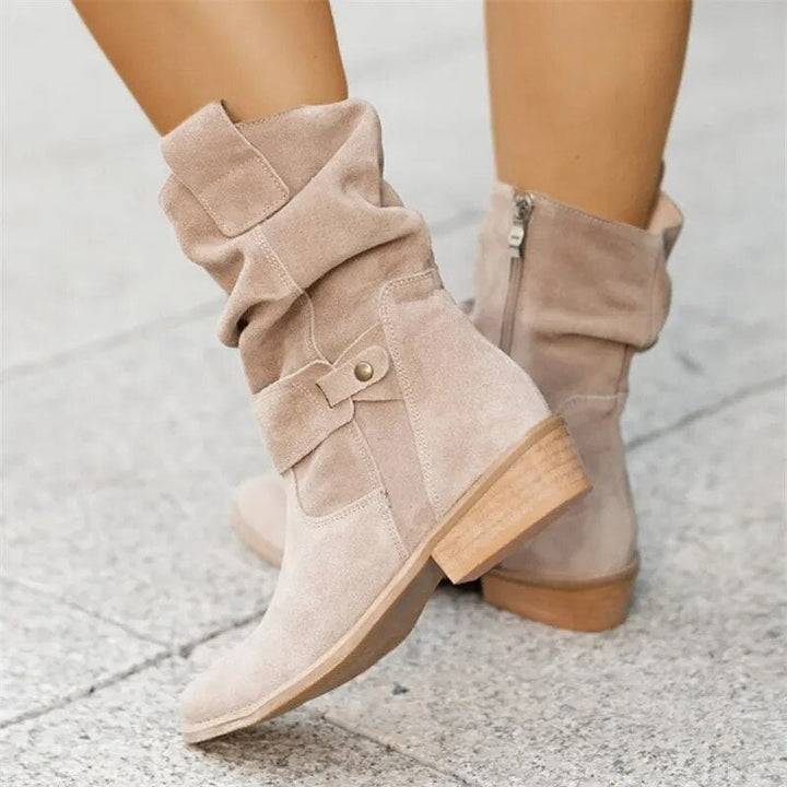 Stylish boots for women