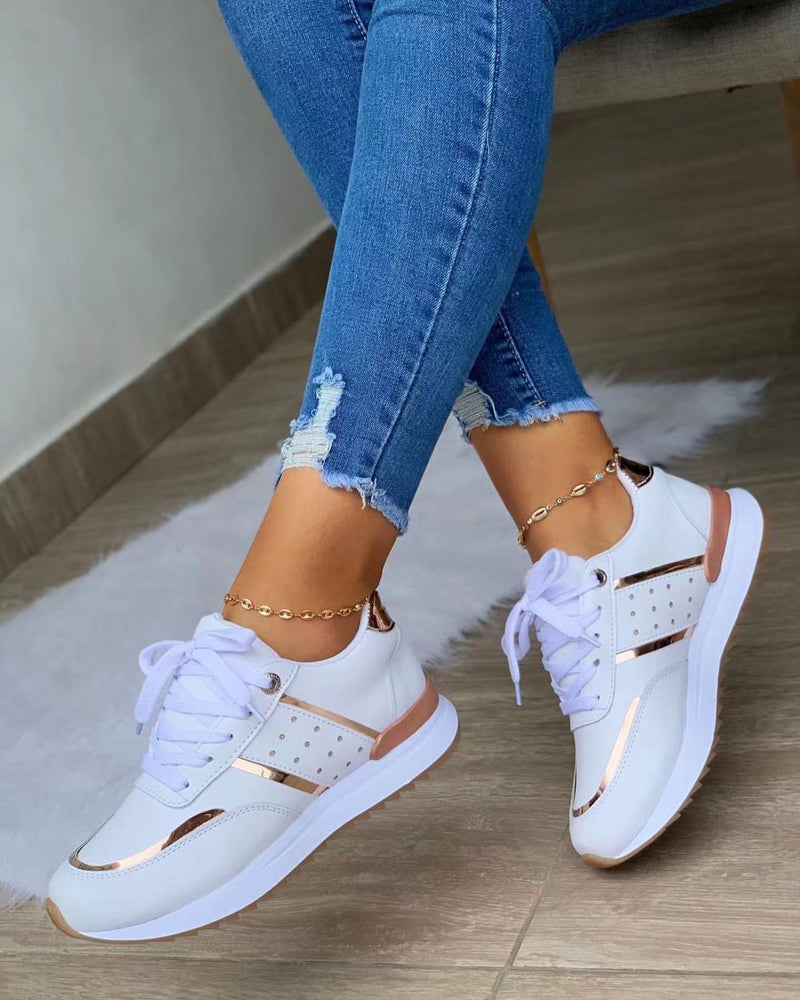 Trainers with block colour