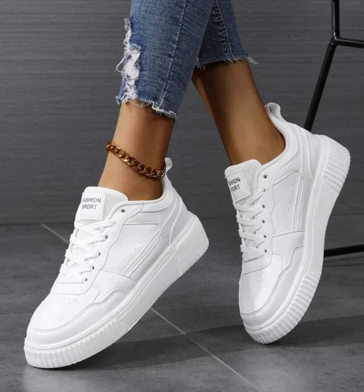 Sophie | Stylish and comfortable trainers