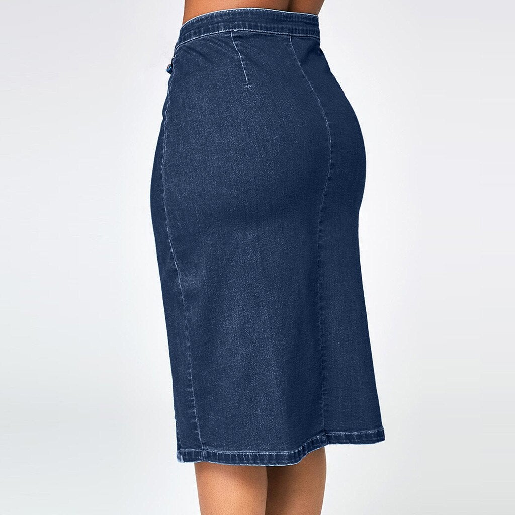 Stylish denim skirt with slit