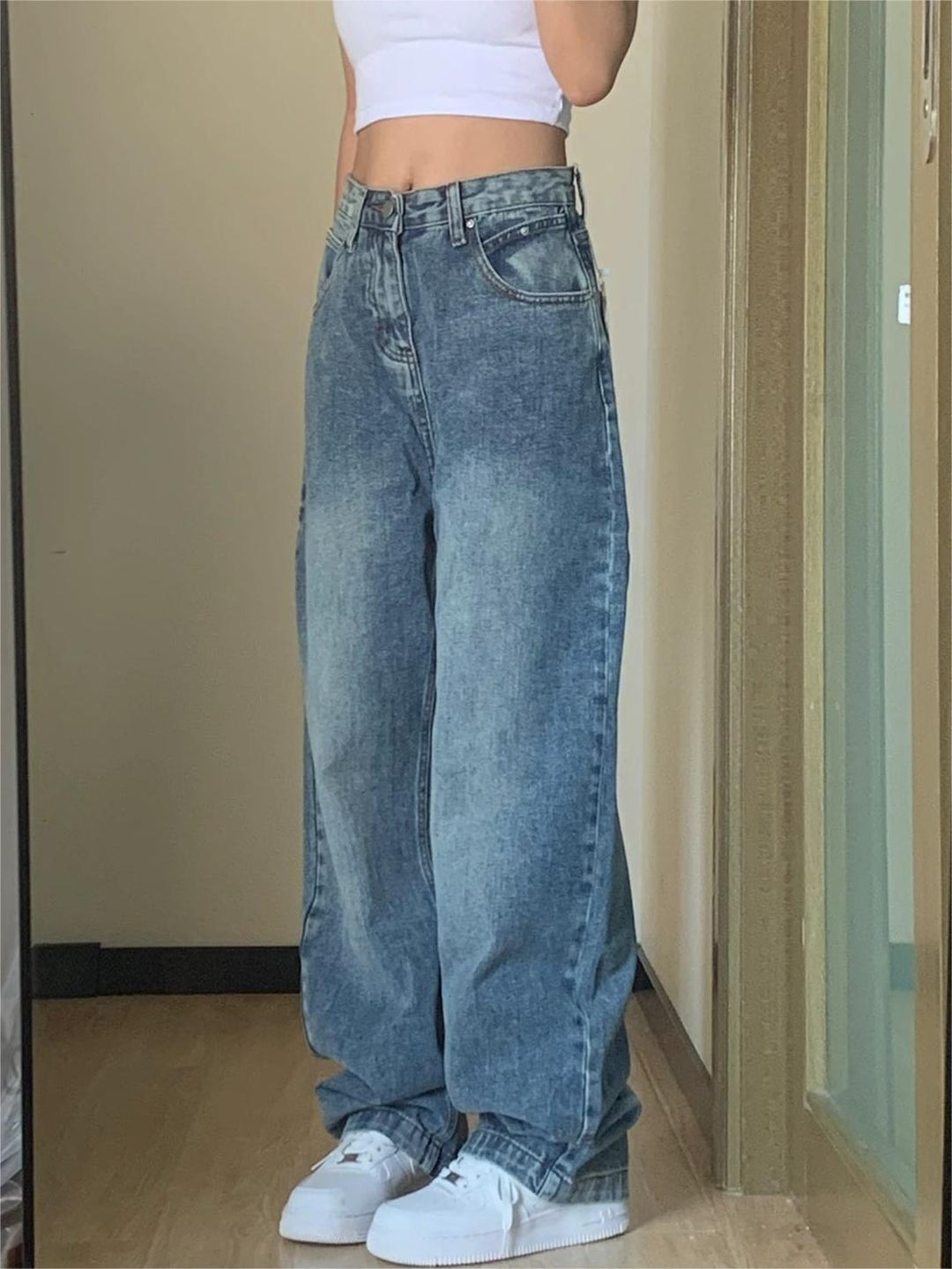 Baggy Straight Cut Jeans