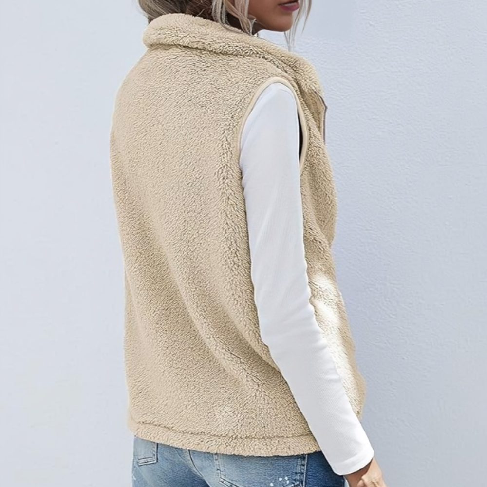Women's - Cosy Zip Waistcoat - Stylish Comfort