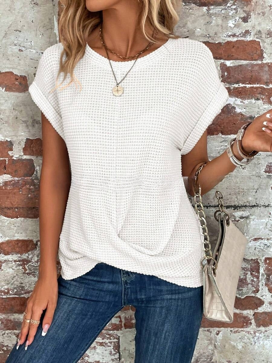 Casual T-shirt with short sleeves