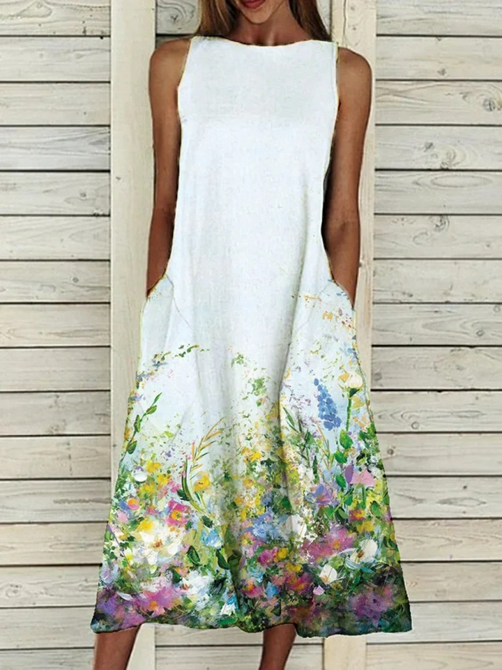 Sleeveless dress with floral print