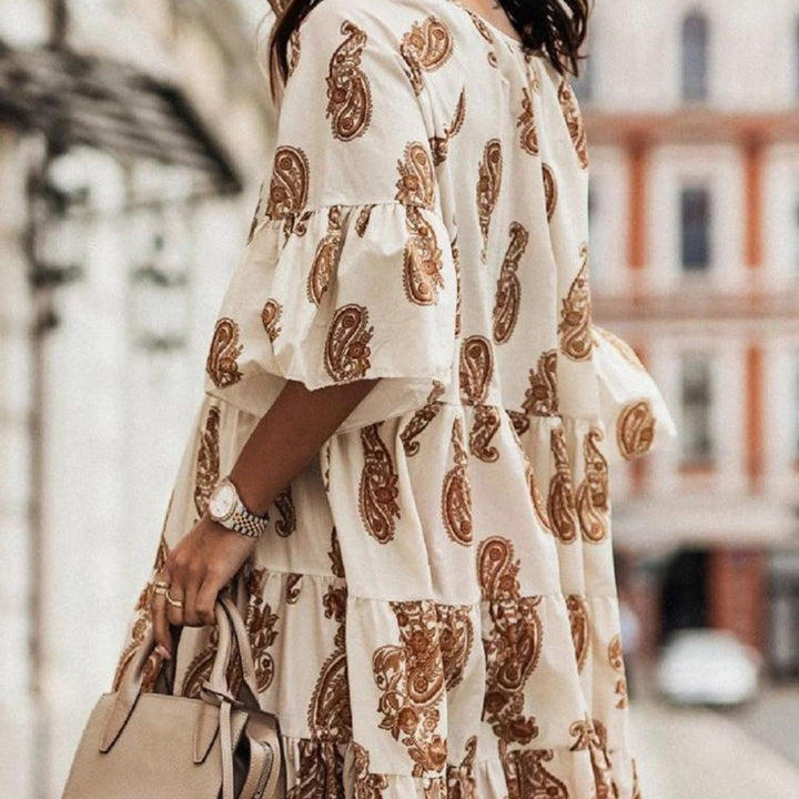 Boho dress with paisley print and flounce sleeves