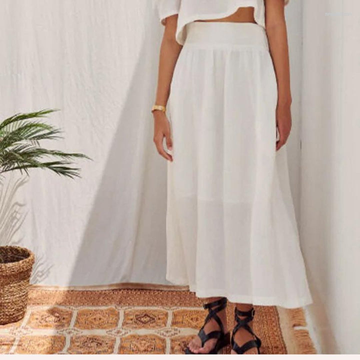 Flowing midi skirt with elasticated waistband