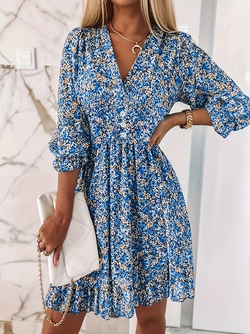 Ditsy dress with floral print